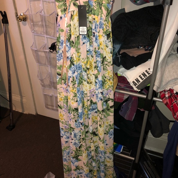 Maxi Dress - Picture 5 of 8